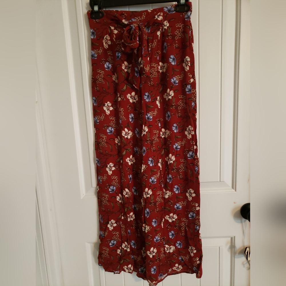 Palazo Style American Eagle Floral Pant